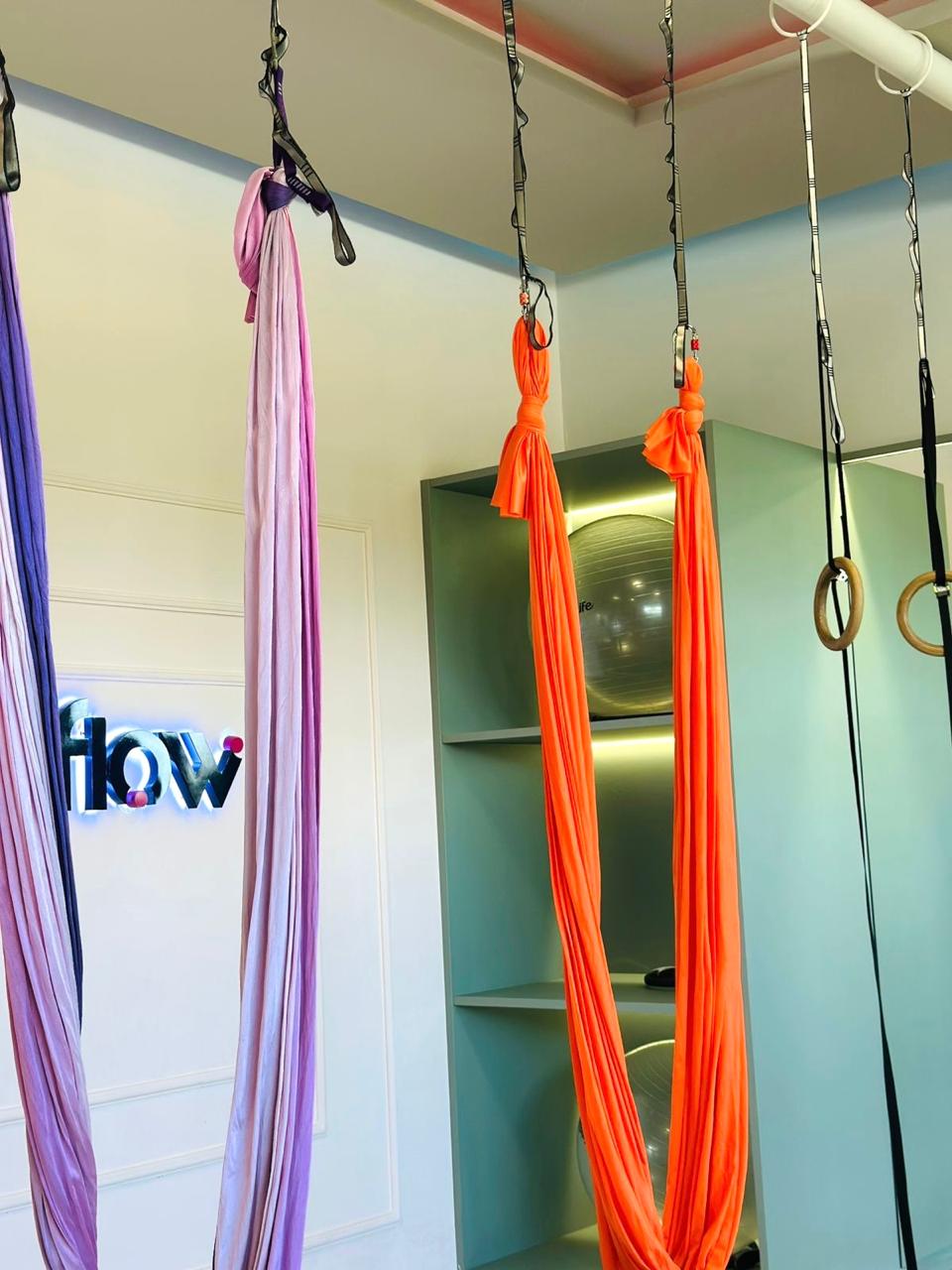 Acro Flow no Studio Flow Pilates em Prata MG